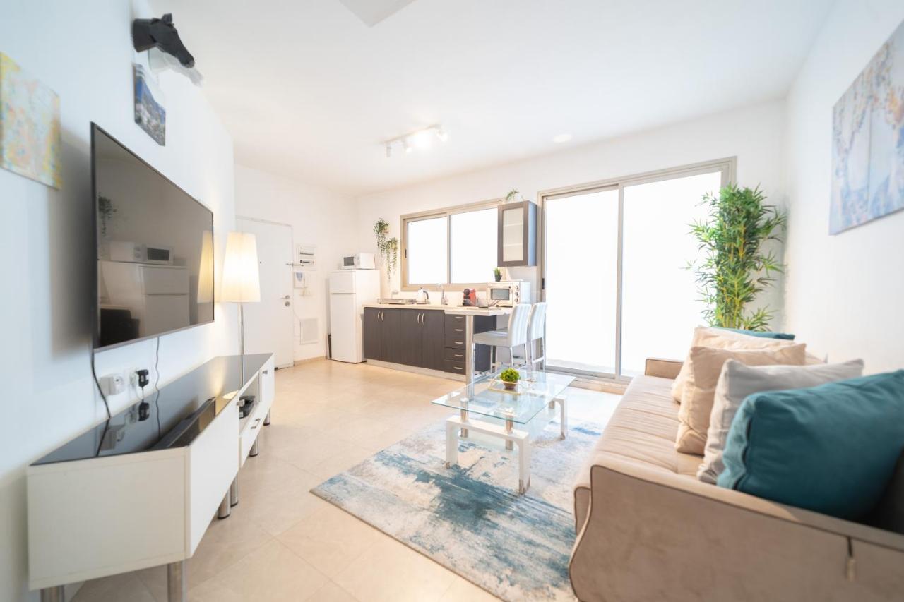 Ocean Executive Apartments - 5 Min From The Beach Tel-Aviv Kültér fotó